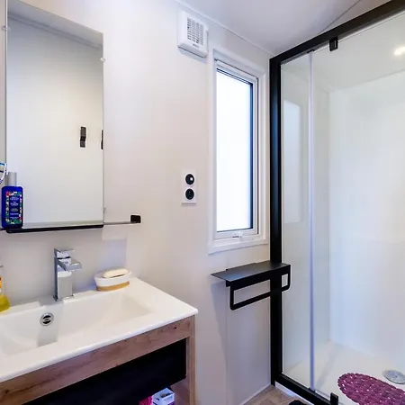 Mobil-home Baia Nyaraló Saint-Raphaël